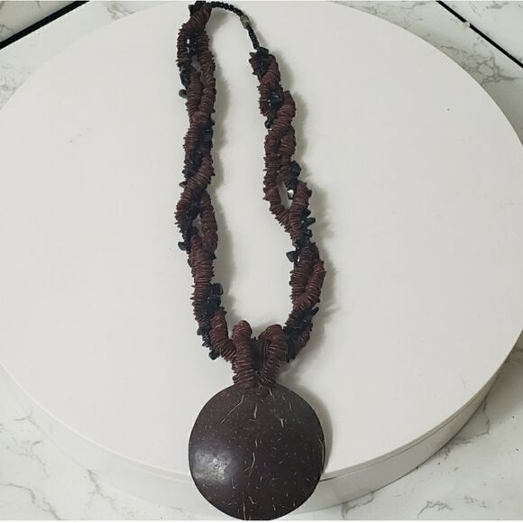 ARTISAN Coconut Shell Beaded Twist Necklace - Picture 7 of 9